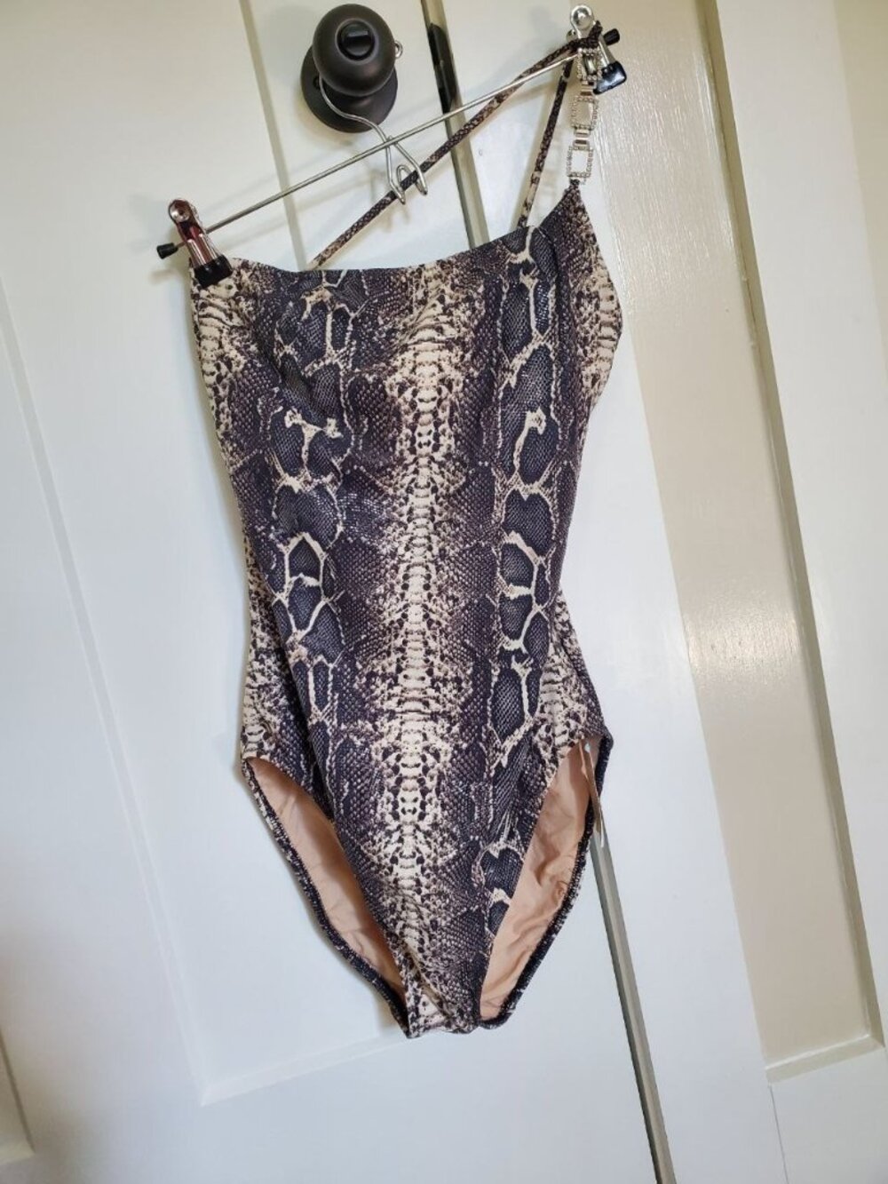 NWT Gottex Snake Print One Piece Swimsuit. Size 8
